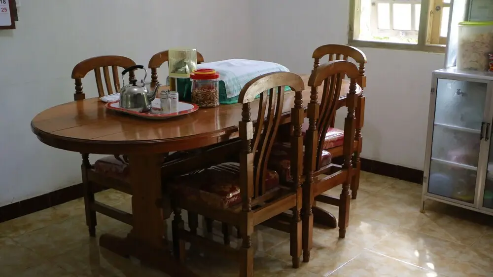 Харготирто: Sutriyanto Homestay - Hostel