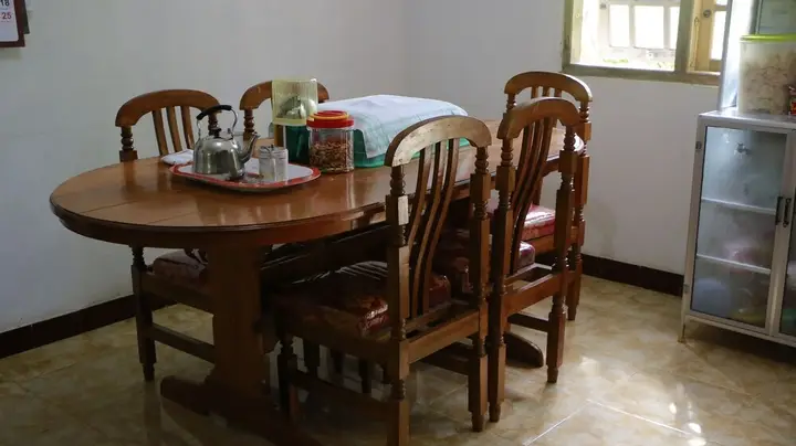 Харготирто: Sutriyanto Homestay - Hostel