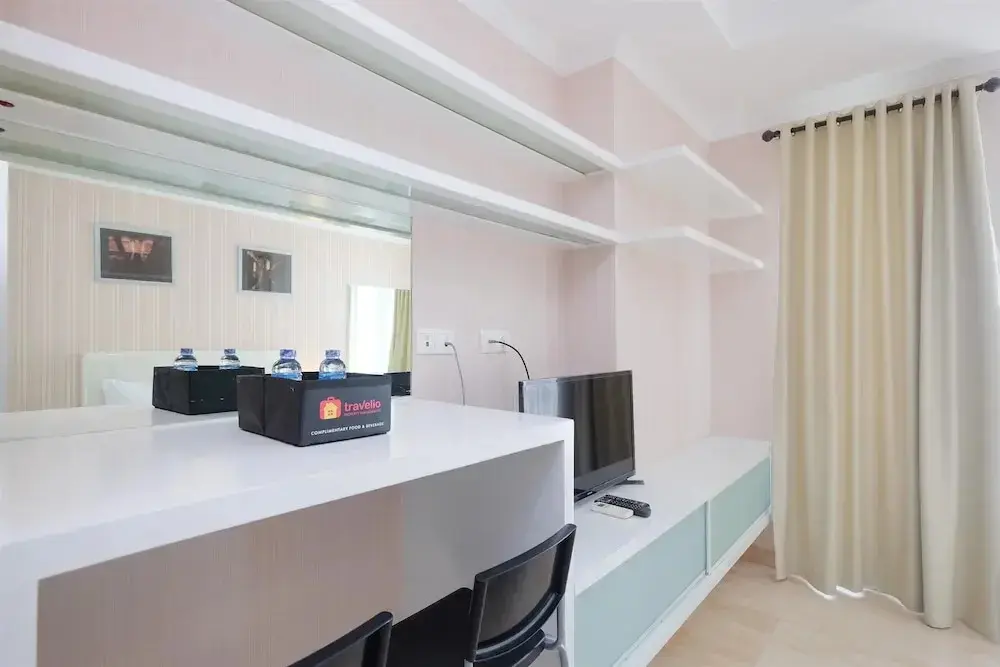 Джакарта: Homey And Comfy Studio Room At Menteng Park Apartment