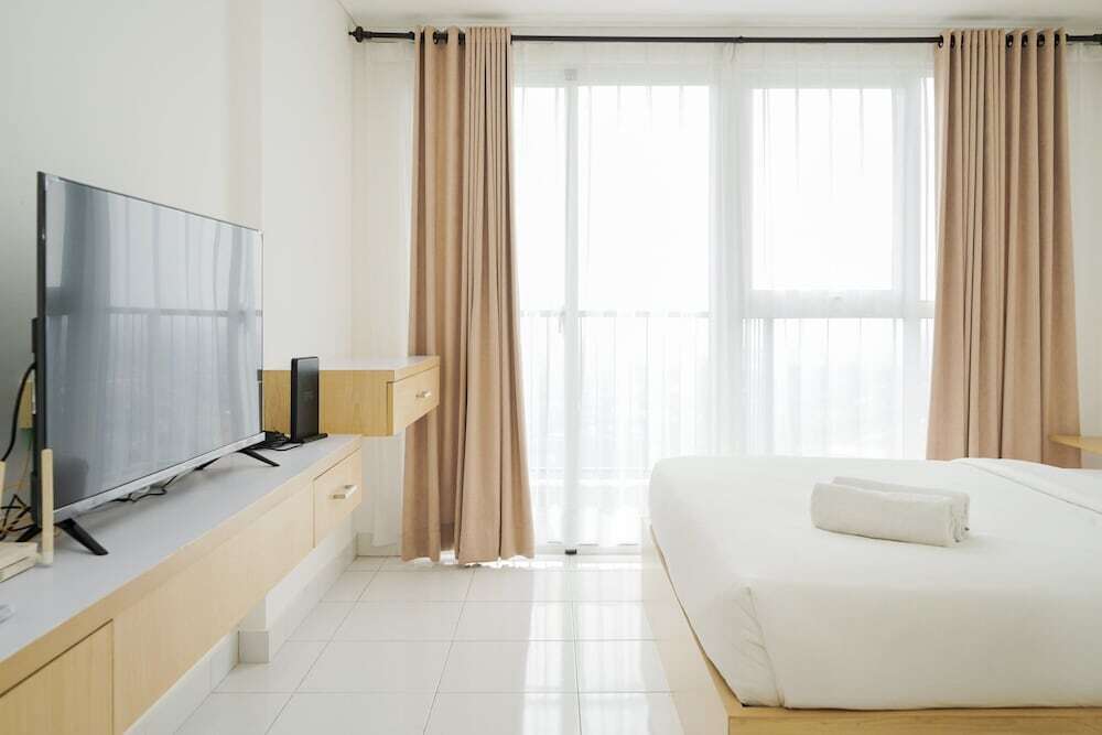 Legok: Comfy Studio Casa De Parco Apartment With Great City View