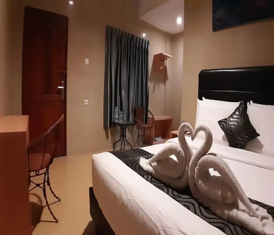 Медан: New Hotel Gentala