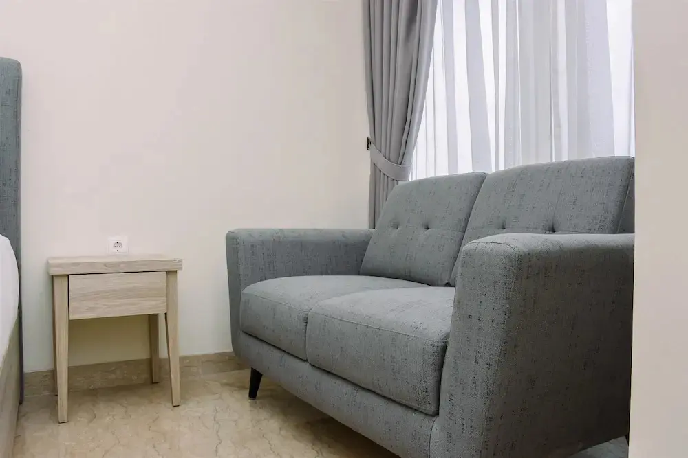 Джакарта: Nice and Fancy Studio at Menteng Park Apartment
