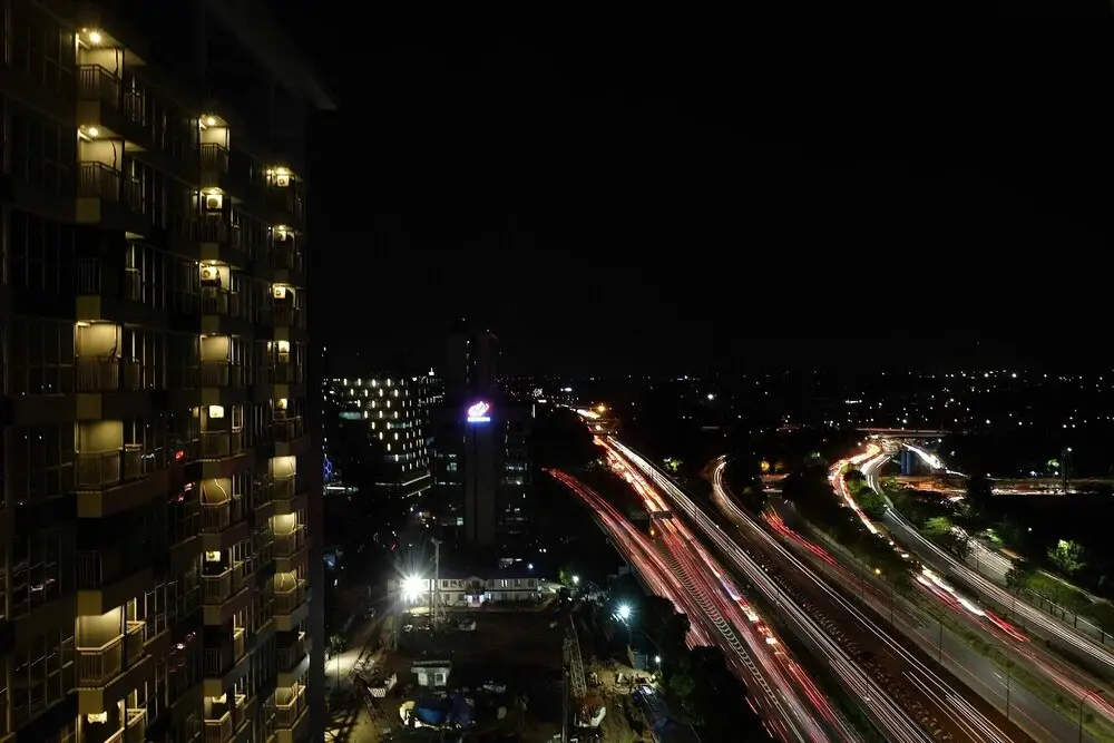 Джакарта: Modern Furnished Studio Apartment Near MT Haryono And Cawang