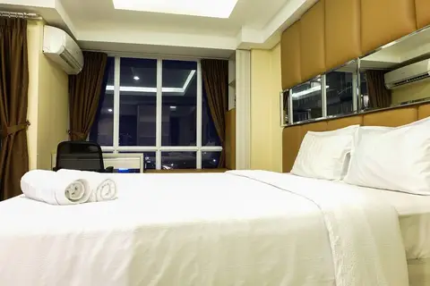 Modern Furnished Studio Apartment Near MT Haryono And Cawang — фото 1