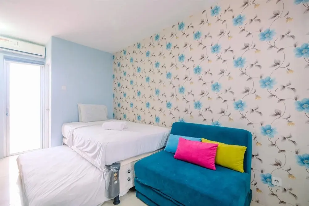 Джакарта: Comfort Studio at Bassura City Apartment