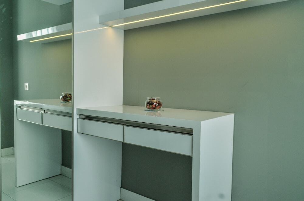 Legok: Homey and Comfy 1BR at Casa de Parco Apartment