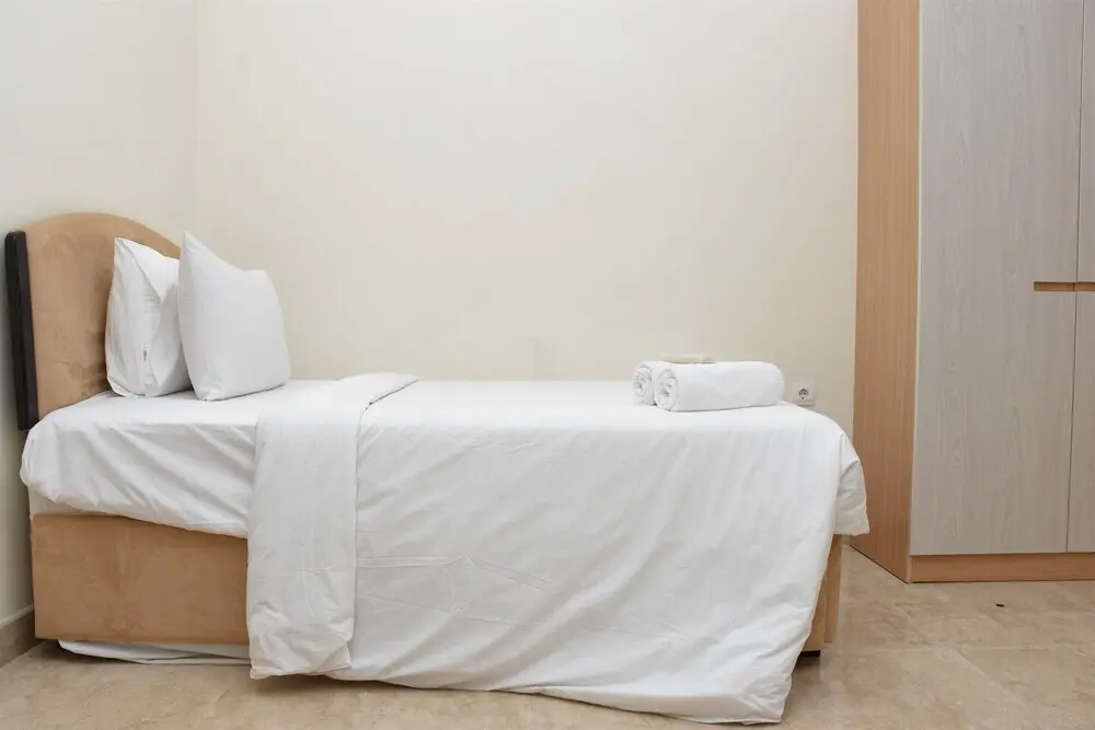Джакарта: Stunning and Comfy Studio at Menteng Park Apartment