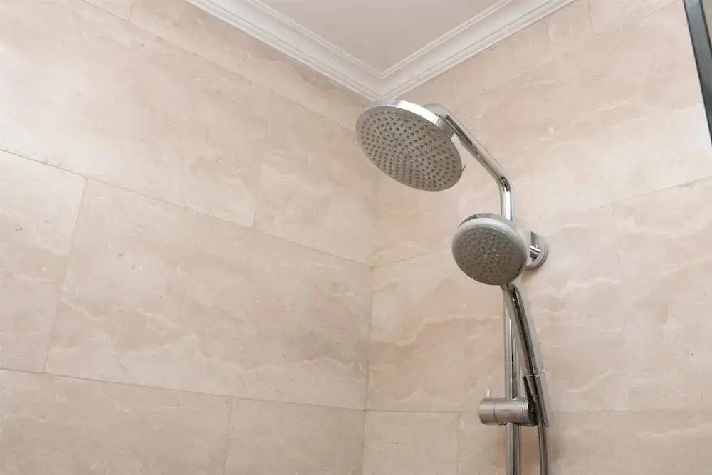 Джакарта: Stunning and Comfy Studio at Menteng Park Apartment