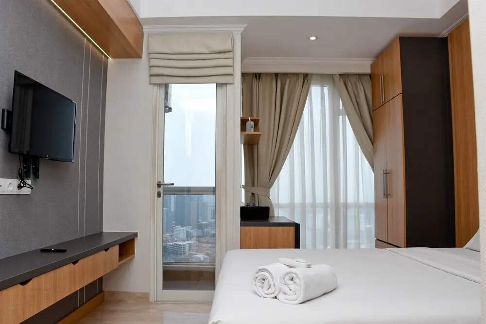 Джакарта: Cozy Living Studio At Menteng Park Apartment