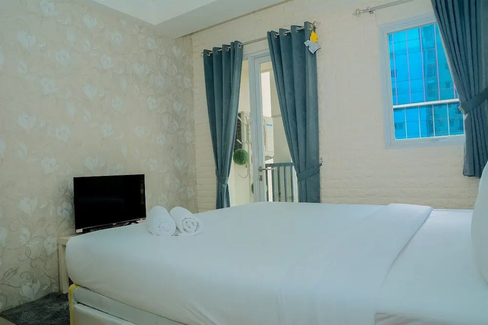 Джакарта: Cozy Studio With City View Signature Park Grande Apartment