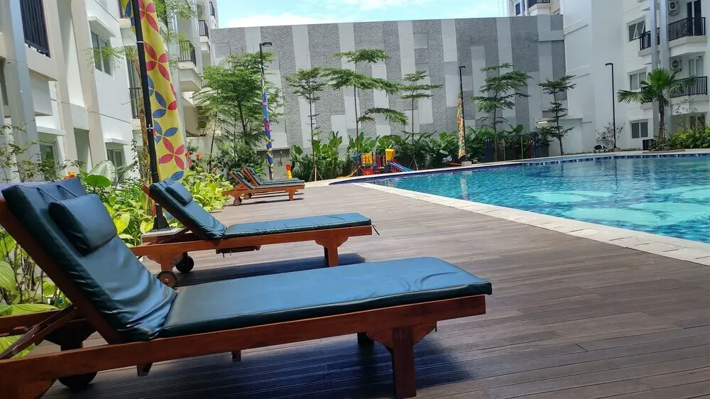 Джакарта: Simply Clean And Spacious Studio Signature Park Grande Apartment