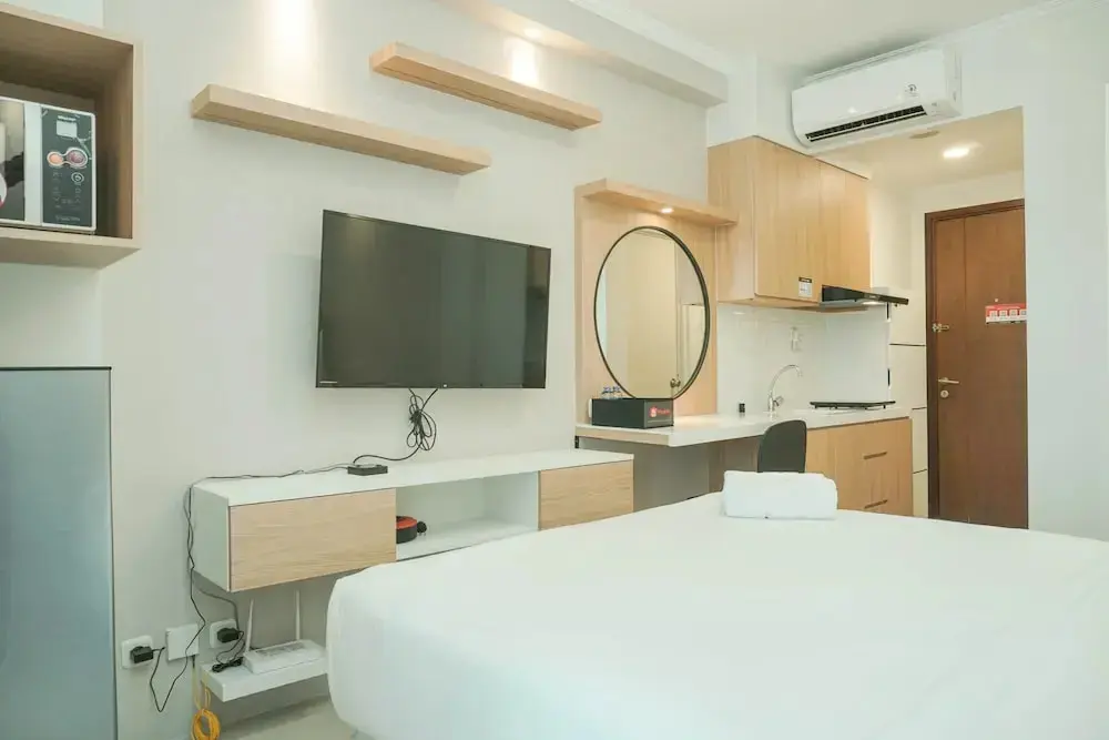 Джакарта: Well Appointed Studio Signature Park Grande Apartment