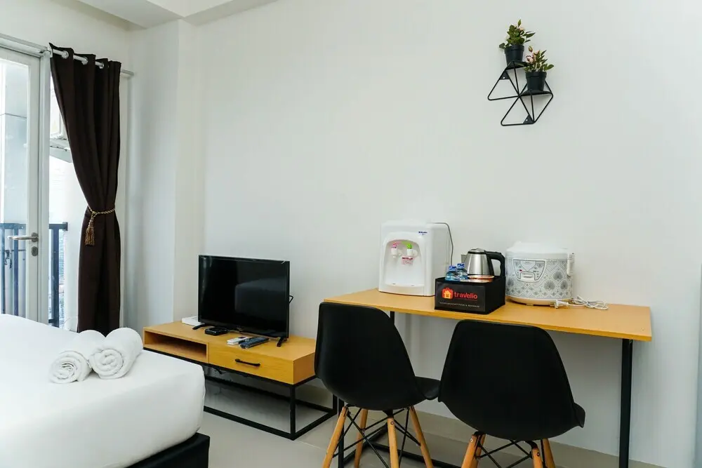 Джакарта: Minimalist Signature Park Grande Studio Apartment With City View At