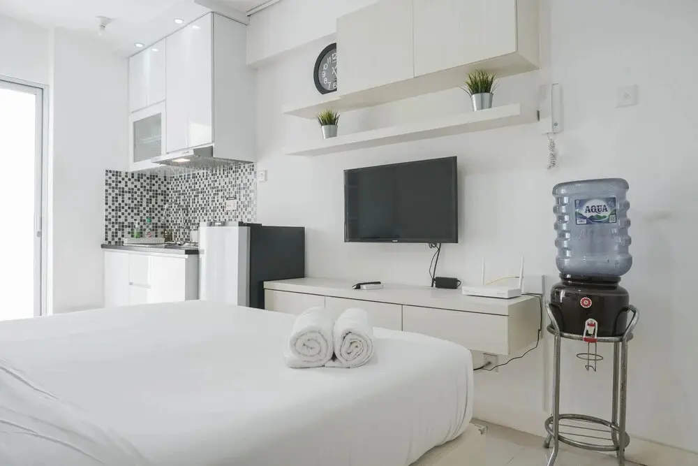 Джакарта: Compact Studio At Bassura City Apartment