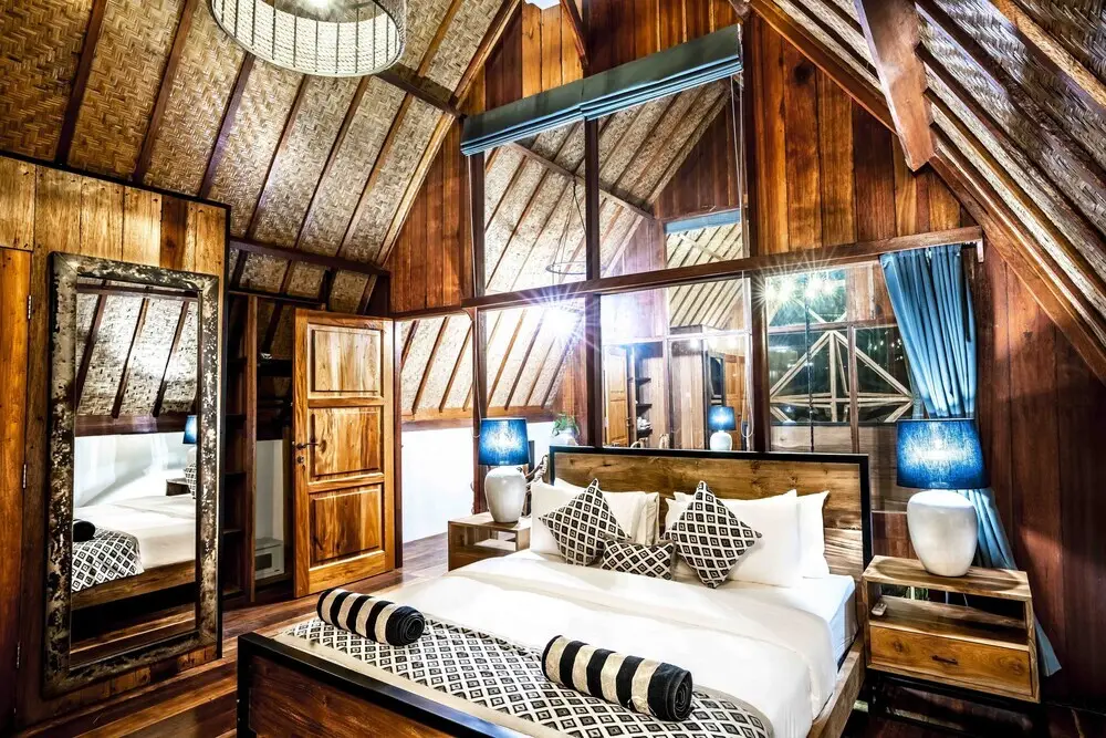 Гили Траванган: Gili Loft