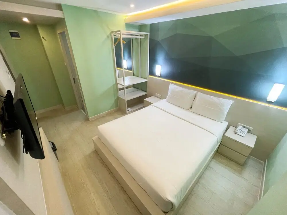 Джакарта: Leaf Hotel