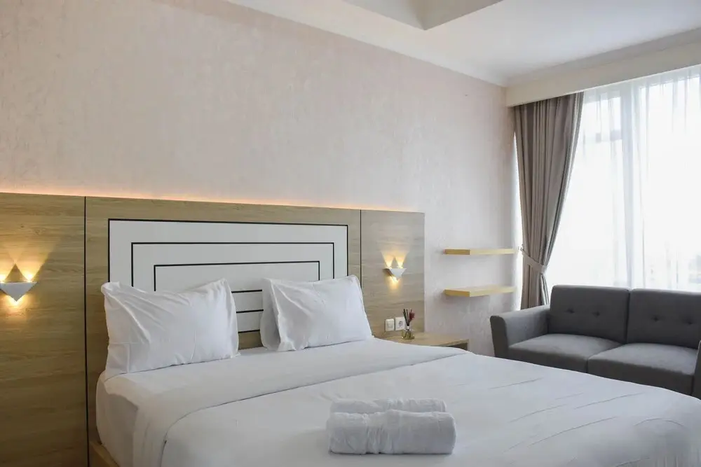 Джакарта: Fully Furnished with Cozy Design Studio at Menteng Park Apartment