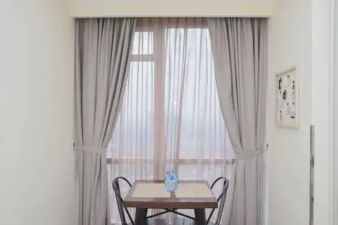 Spacious and Nice Studio at Menteng Park Apartment — фото 1