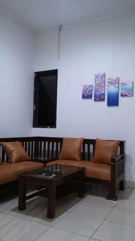 Джакарта: Cozy Residence Muwardi Jakarta