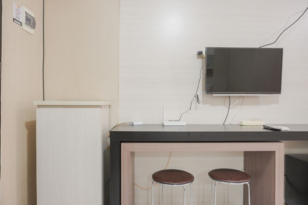 Джакарта: Comfort Studio At Kebagusan City Apartment
