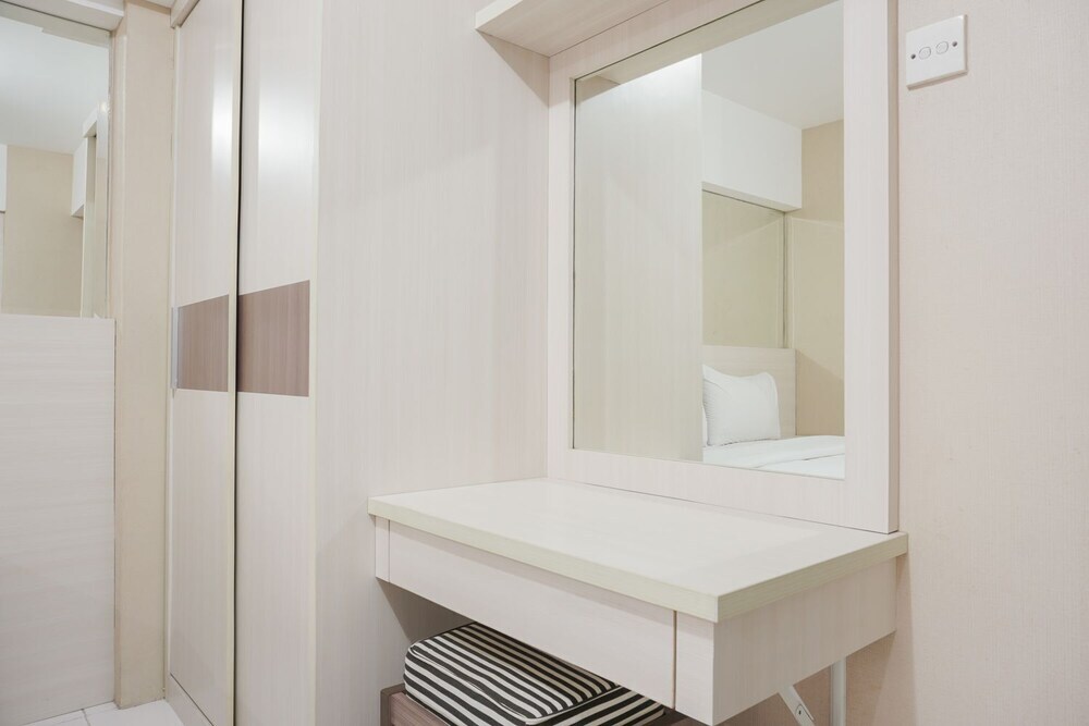 Джакарта: Comfort Studio At Kebagusan City Apartment