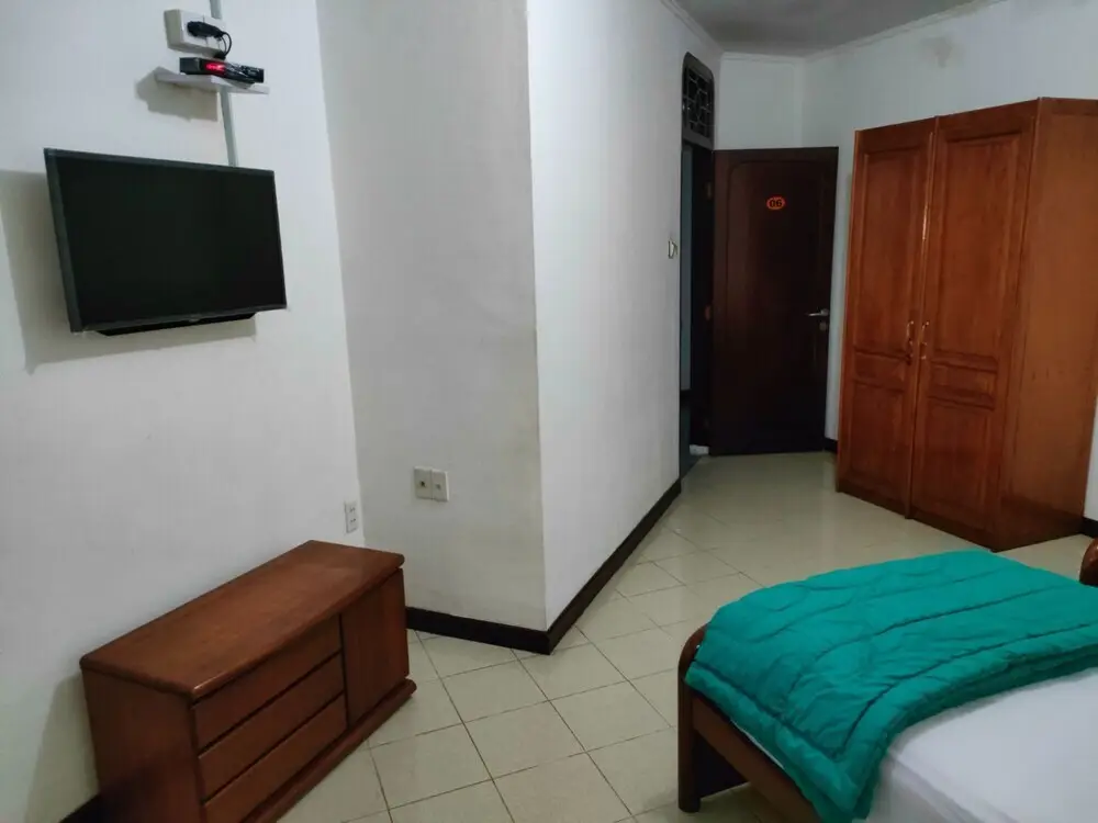 Медан: Wisma Hari Kota