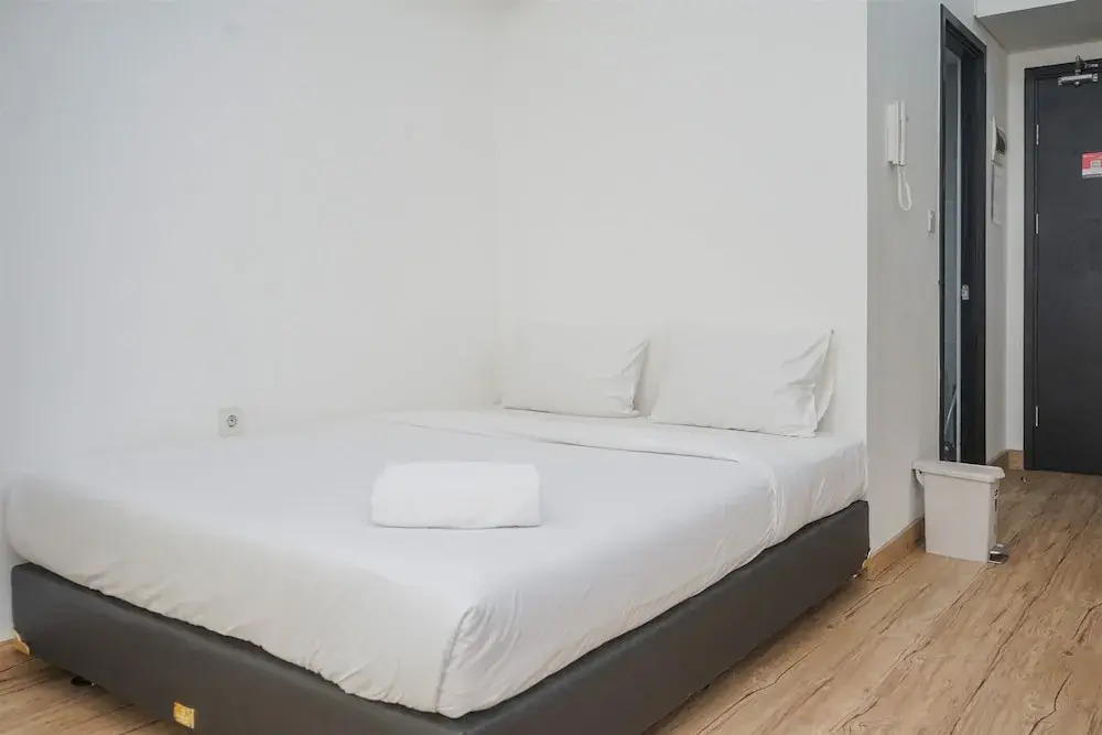 Legok: Fancy And Nice Studio Room At Casa De Parco Apartment