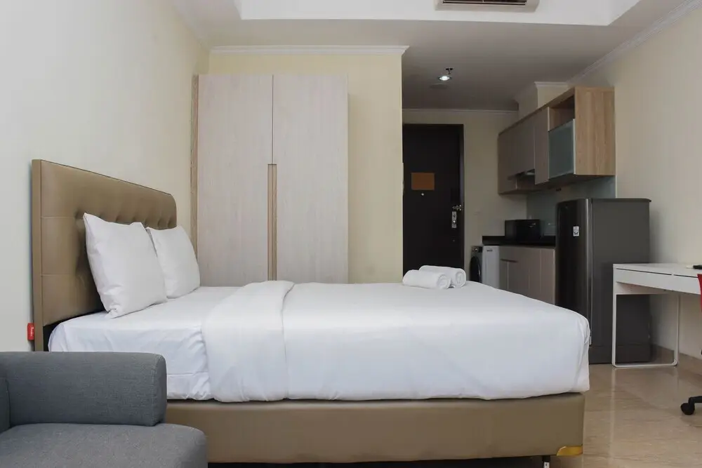 Great Deal And Cozy Studio Menteng Park Apartment — фото 1