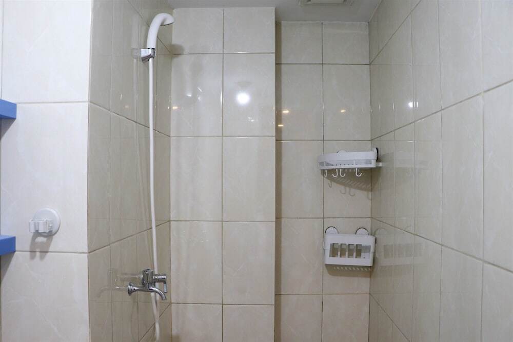 Бекаси: Comfort And Cozy 2Br At Springlake Summarecon Bekasi Apartment