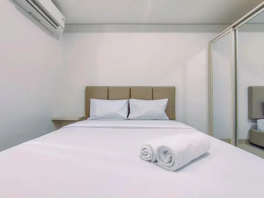 Депок: Elegant And Comfy Studio Barsa City Apartment