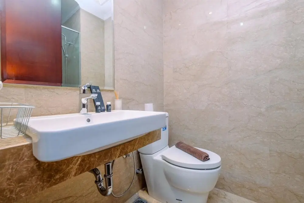Джакарта: Nice And Strategic Studio At Menteng Park Apartment