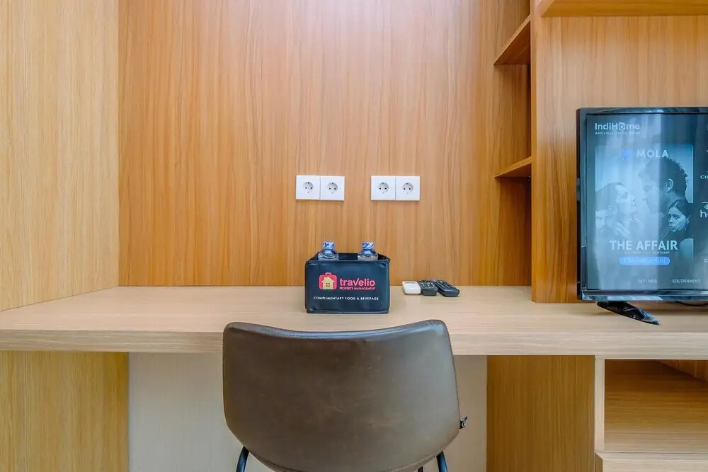 Джакарта: Comfortable And Fully Furnished Studio At Menteng Park Apartment