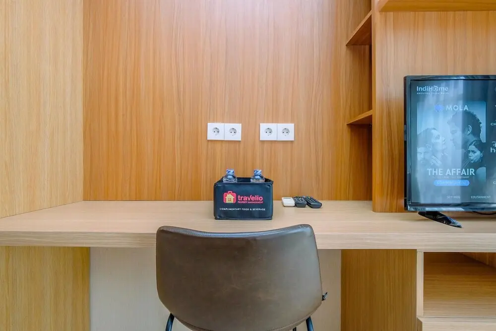 Джакарта: Comfortable And Fully Furnished Studio At Menteng Park Apartment