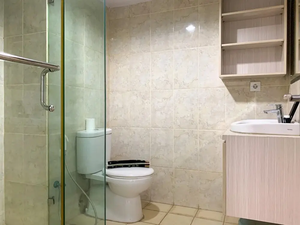 Джакарта: Cozy Studio At Tamansari The Hive Apartment