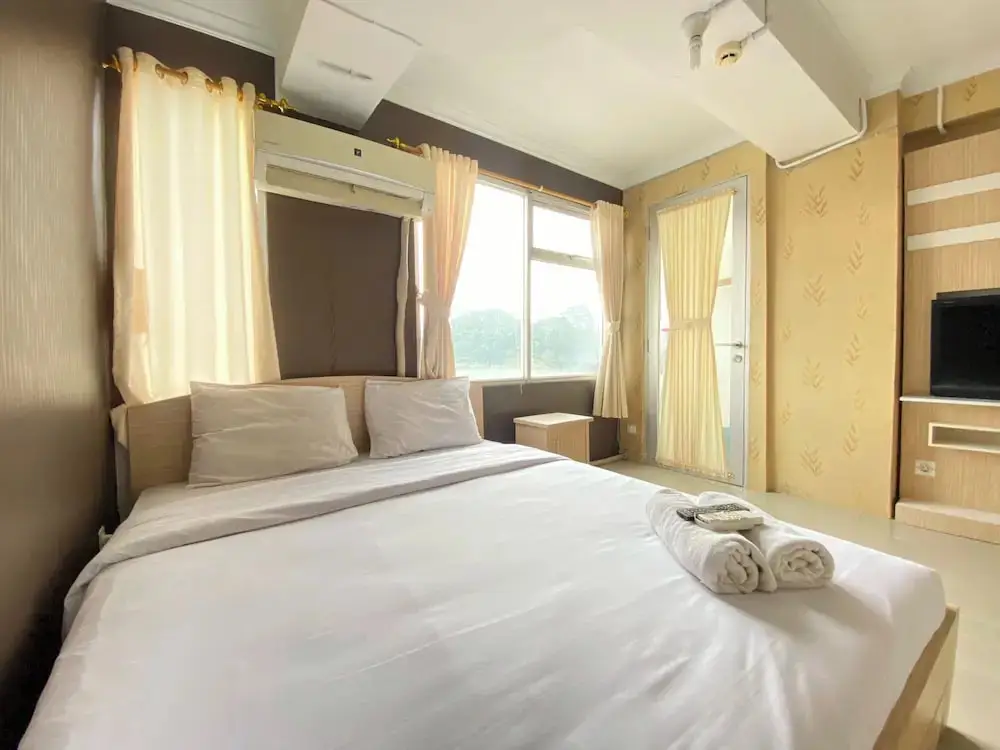 Бандунг: Spacious And Serene Studio Room Apartment At Jarrdin Cihampelas