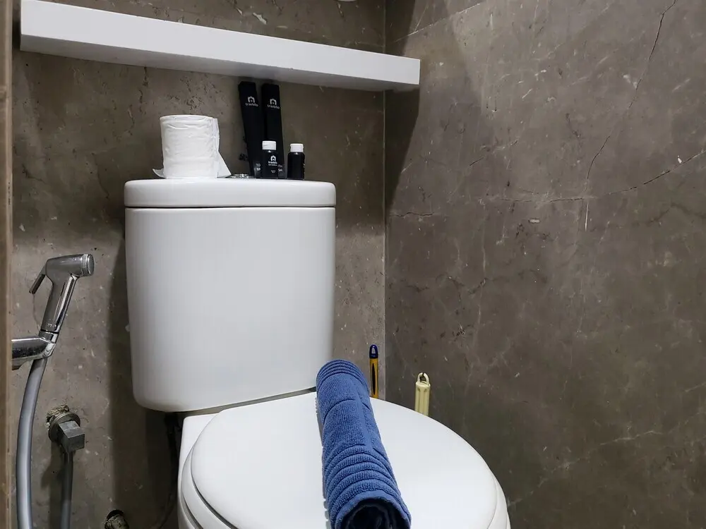 Джакарта: Nice And Comfort 2Br At Belmont Residence Puri Apartment