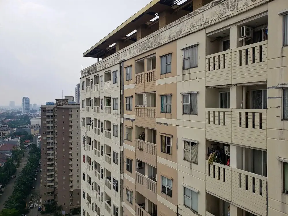 Nice And Comfort 2Br At Belmont Residence Puri Apartment — фото 1