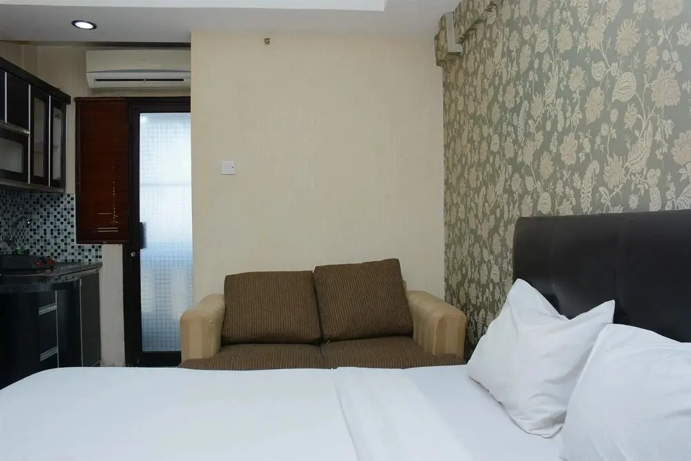 Джакарта: Minimalist Studio Room At Kebagusan City Apartment