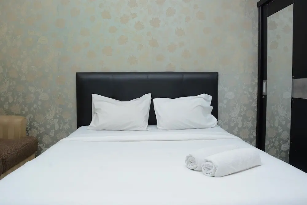 Джакарта: Minimalist Studio Room At Kebagusan City Apartment