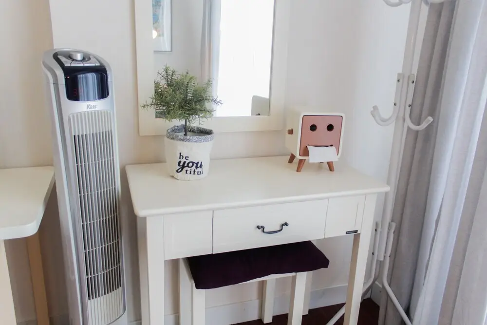 Legok: Nice And Minimalist Studio Casa De Parco Apartment Bsd