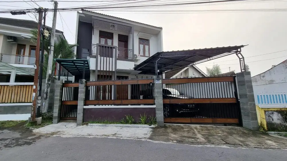 Депок: Oemah Wisata RinginSari