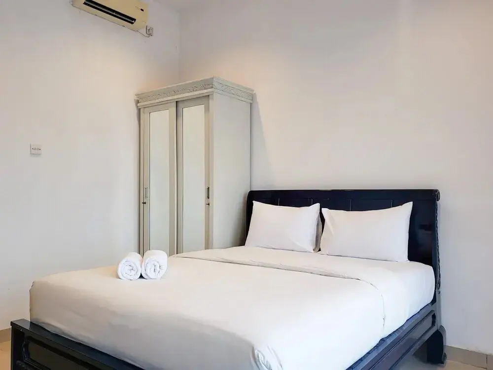 Джакарта: Fancy And Nice Studio At Tamansari The Hive Apartment