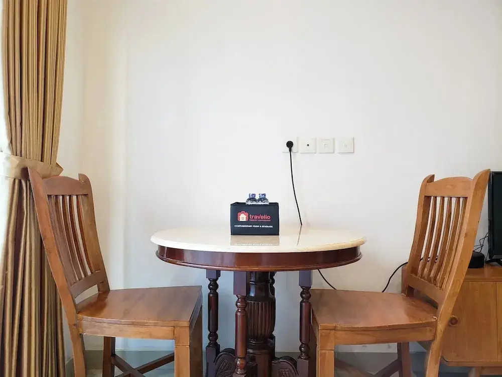 Джакарта: Fancy And Nice Studio At Tamansari The Hive Apartment