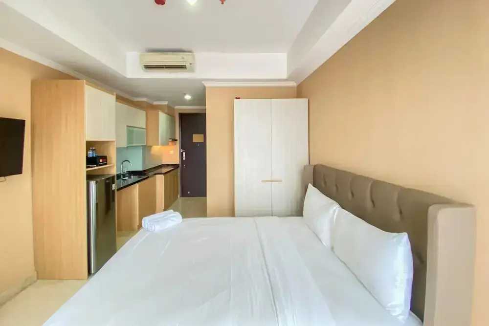 Джакарта: Nice Designed And Homey Studio At Menteng Park Apartment