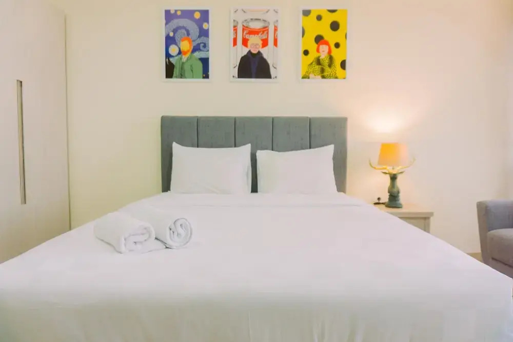 Джакарта: Modern Look And Comfort Studio At Menteng Park Apartment