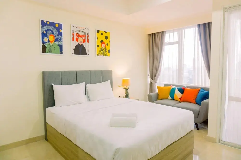 Джакарта: Modern Look And Comfort Studio At Menteng Park Apartment