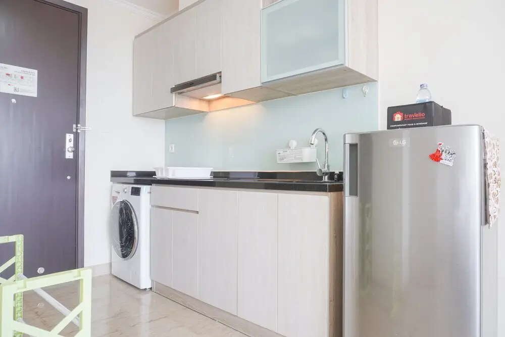 Wonderful And Cozy Designed Studio At Menteng Park Apartment — фото 1