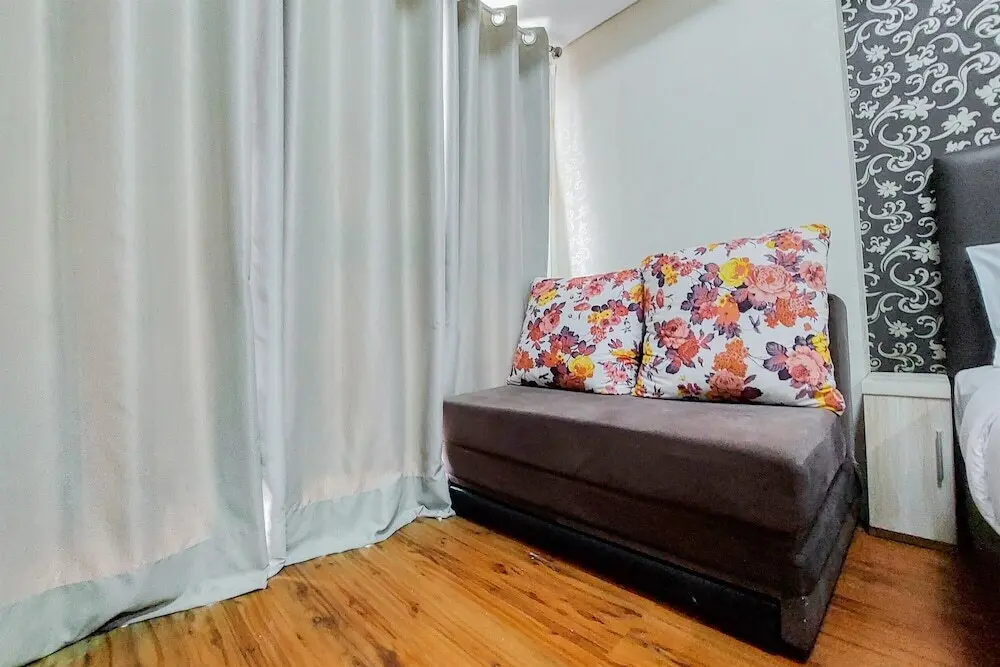 Южный Тангеранг: Comfortable And Simply Studio Room Casa De Parco Apartment