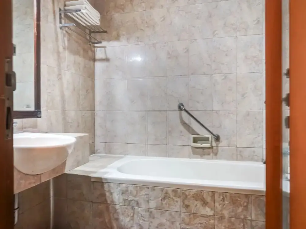 Джакарта: Collection O 91071 Hotel Desa Wisata Tmii