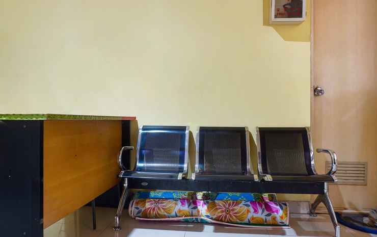 Макассар: OYO 91182 Kos'ta Homestay Makassar